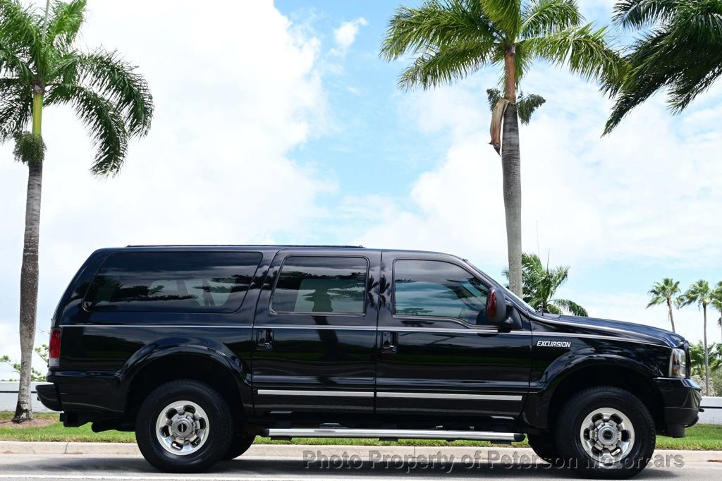 Used 2004 Ford Excursion Limited image 11