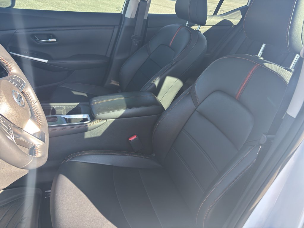 Used 2022 Nissan Sentra SR w/ Trunk Package image 12