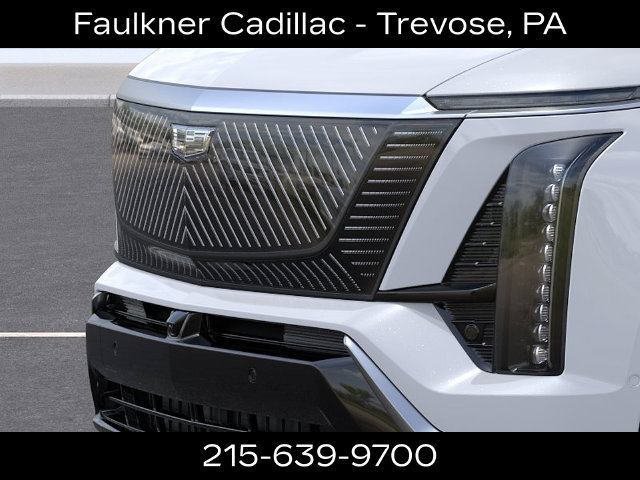 New 2027 Cadillac Vistiq Luxury w/ LPO, Floor Liner Package AWD/4WD image 13