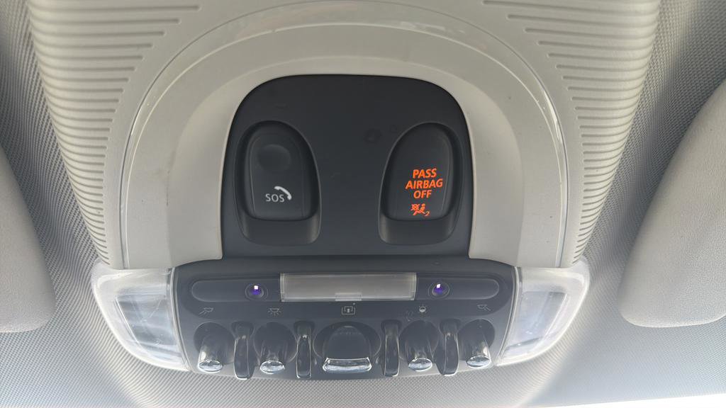 Used 2019 MINI Cooper Countryman S w/ Convenience Package image 23