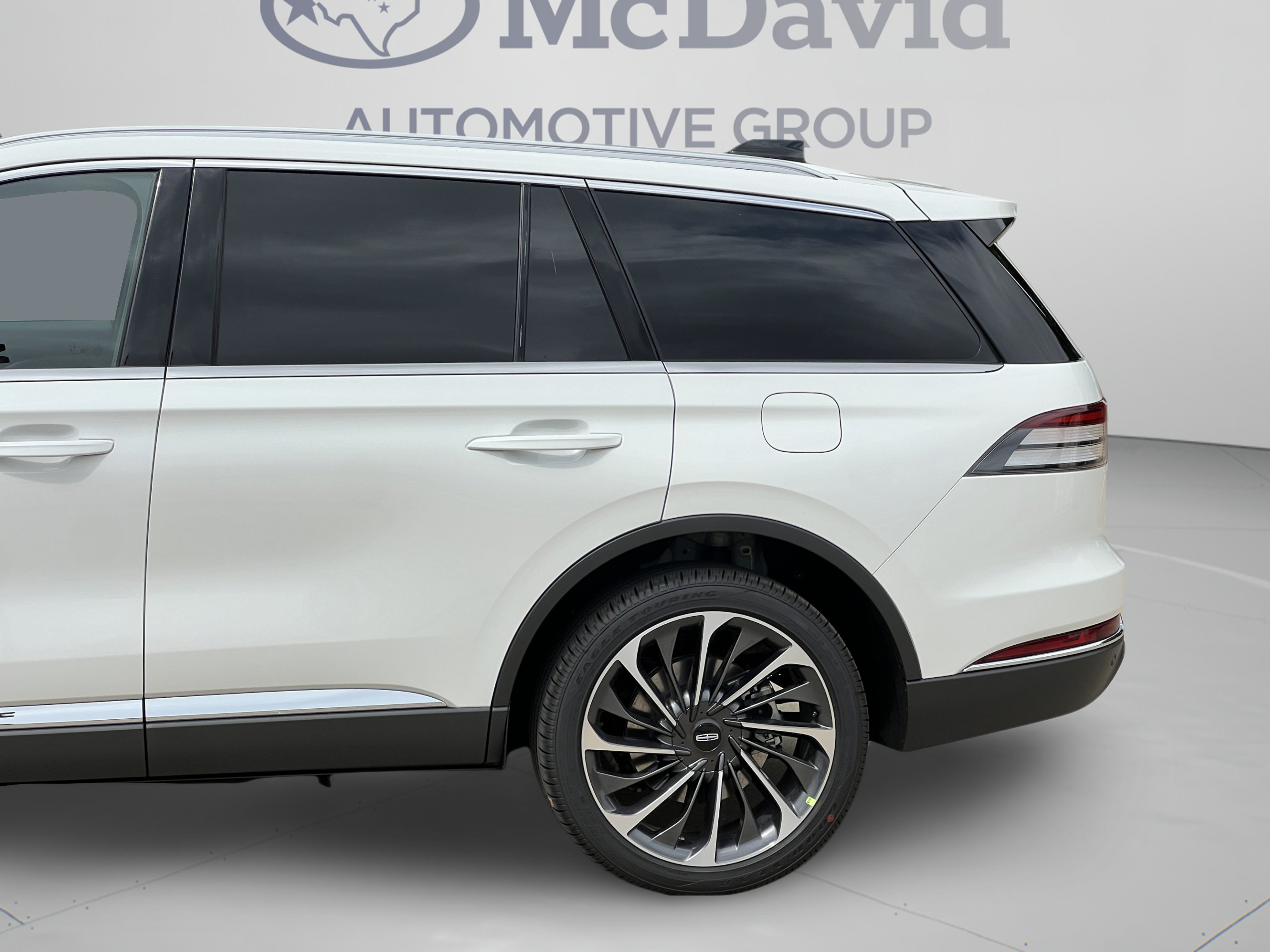 New 2026 Lincoln Aviator Reserve AWD/4WD image 31