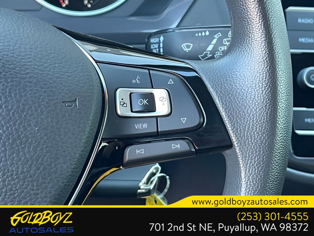 Used 2021 Volkswagen Tiguan S image 29