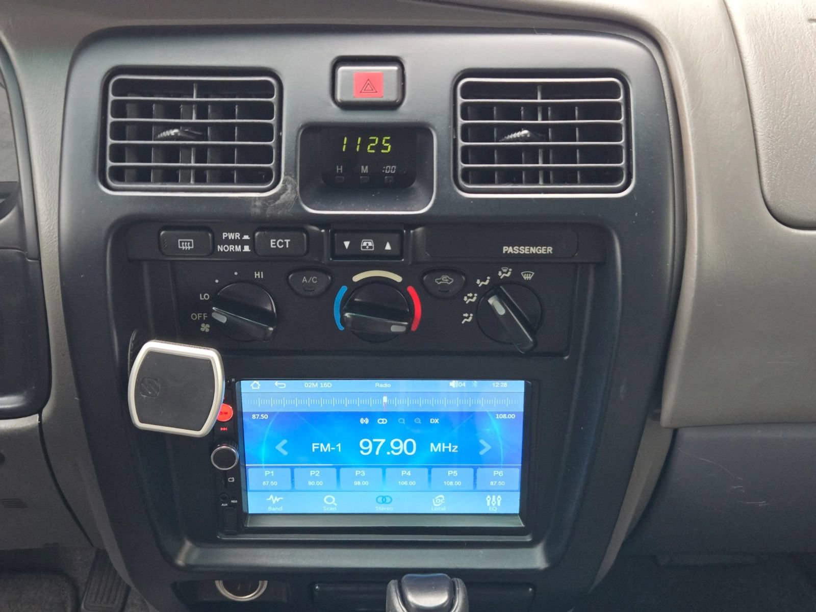 Used 2002 Toyota 4Runner SR5 image 23