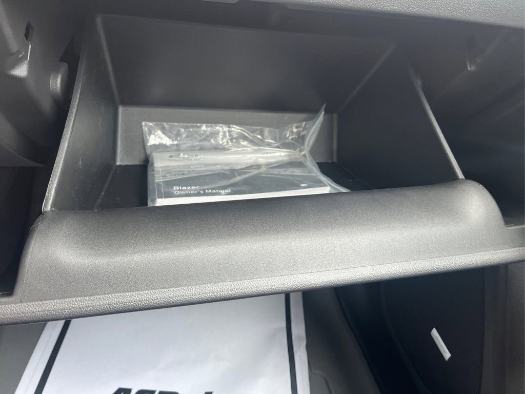 Certified 2023 Chevrolet Blazer Premier w/ Driver Confidence II Package image 32