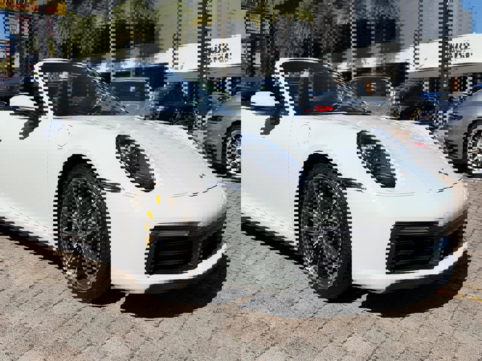 Used 2023 Porsche 911 Carrera image 6