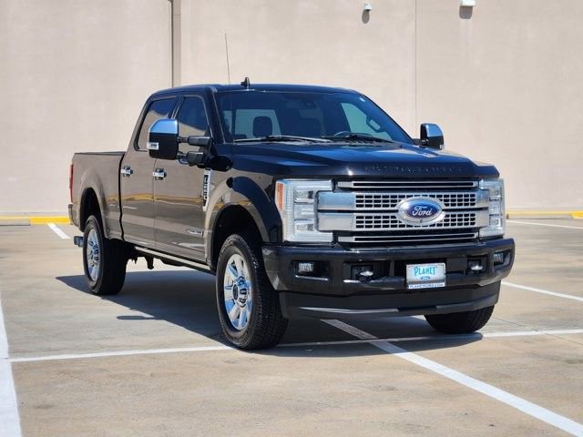 Used 2019 Ford F250 Platinum w/ Platinum Ultimate Package AWD/4WD image 3