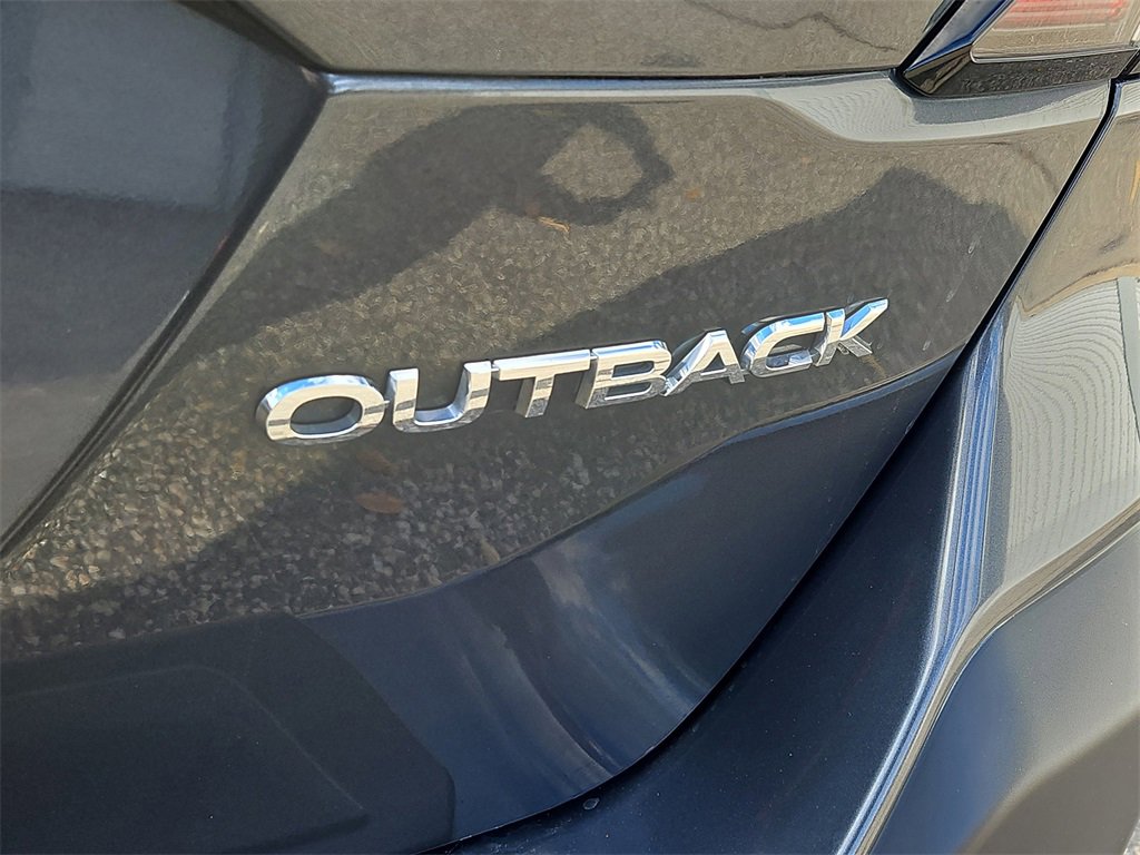 Used 2023 Subaru Outback Limited image 12