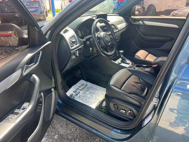 Used 2017 Audi Q3 2.0T Premium AWD/4WD image 9