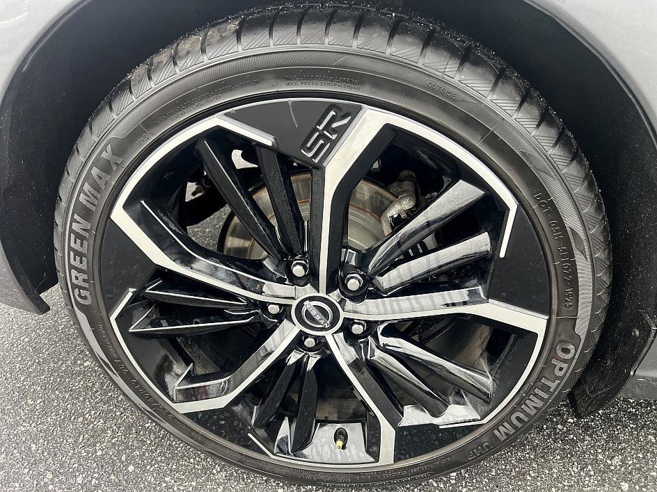 Certified 2024 Nissan Altima 2.5 SR image 11