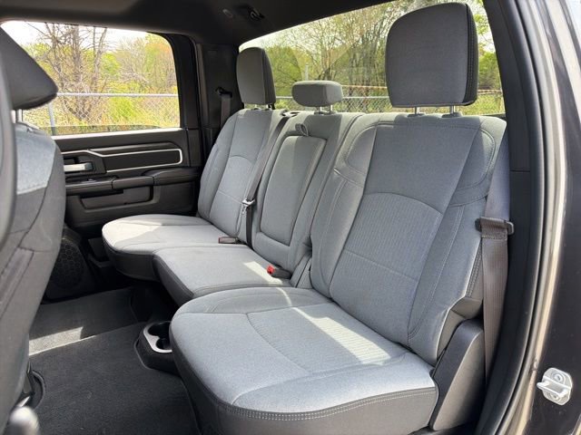 Used 2024 RAM 3500 Big Horn AWD/4WD image 20