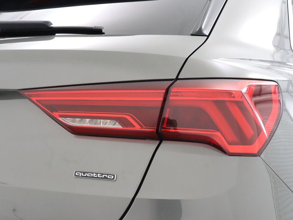 Used 2020 Audi Q3 2.0T Premium AWD/4WD image 11