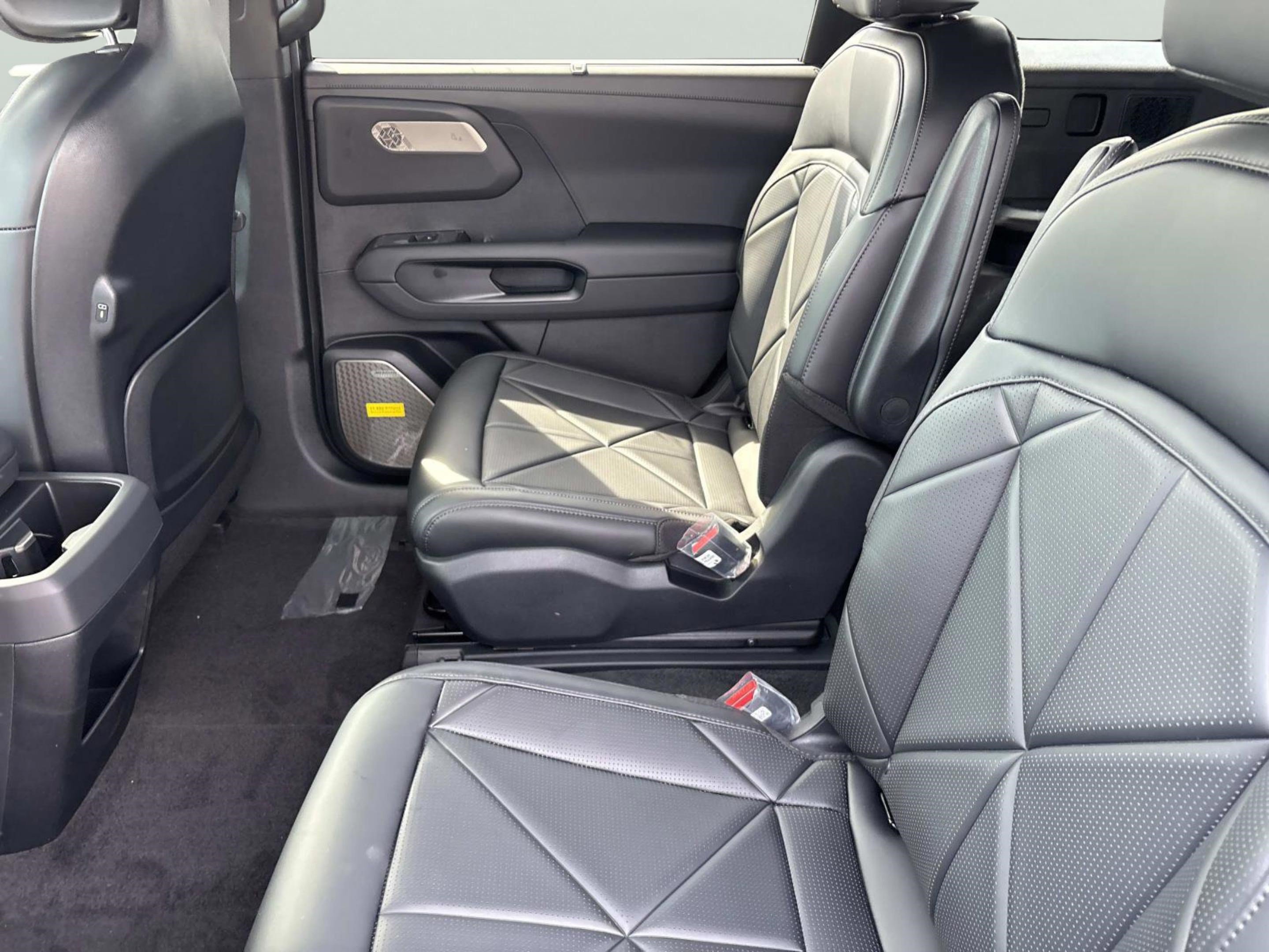 New 2027 Kia Telluride SX FWD image 18