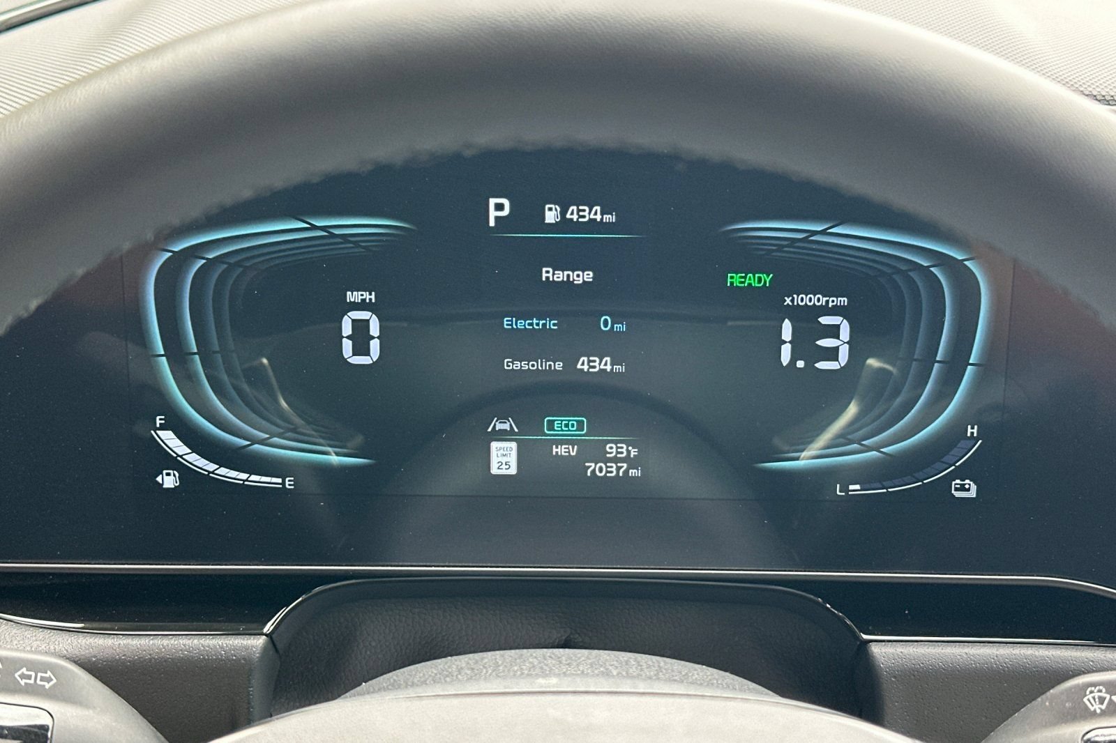 Certified 2024 Kia Niro SX Touring FWD image 22