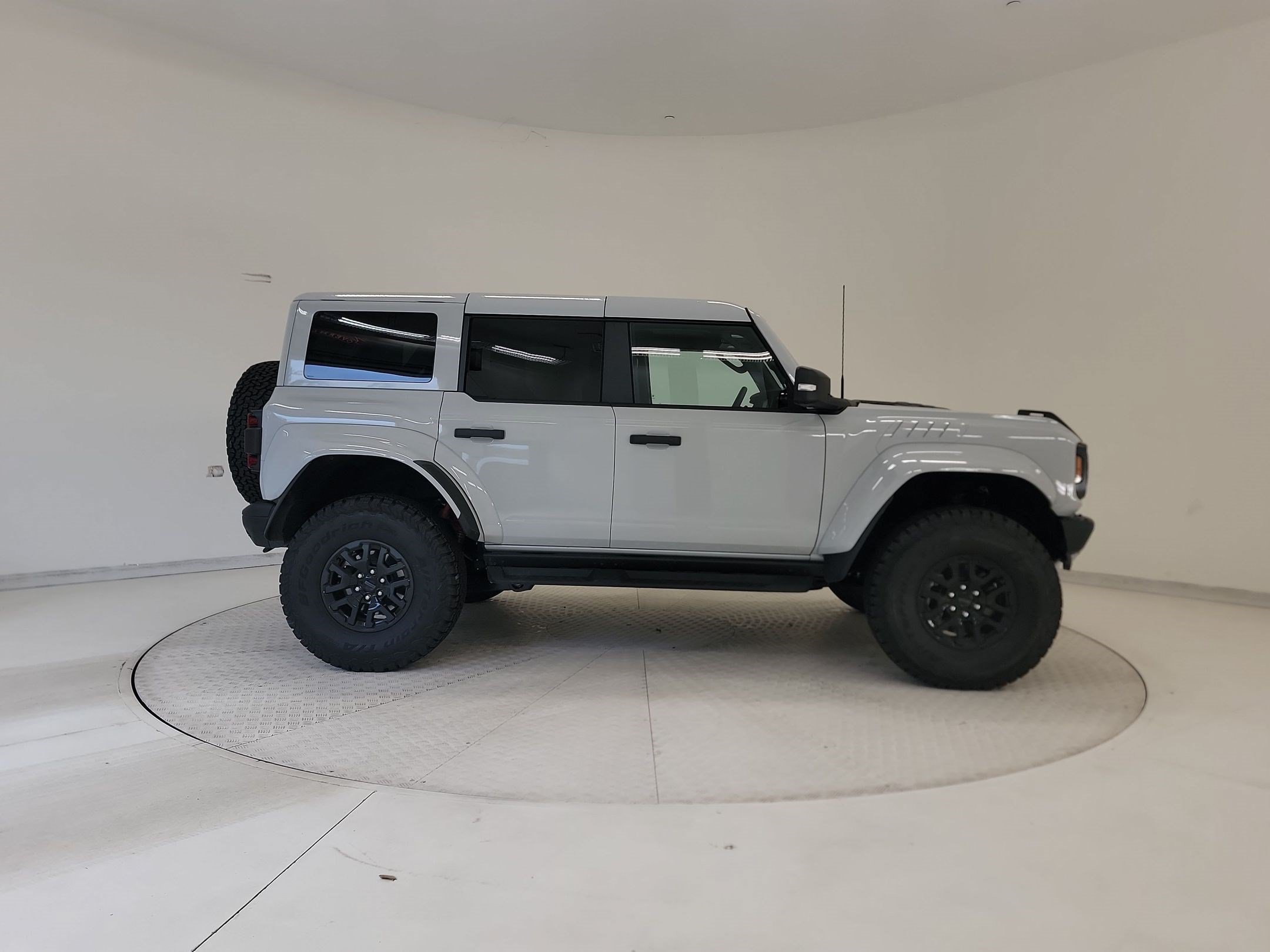 Used 2026 Ford Bronco Raptor AWD/4WD image 6