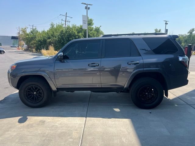 Used 2022 Toyota 4Runner TRD Off-Road AWD/4WD image 4