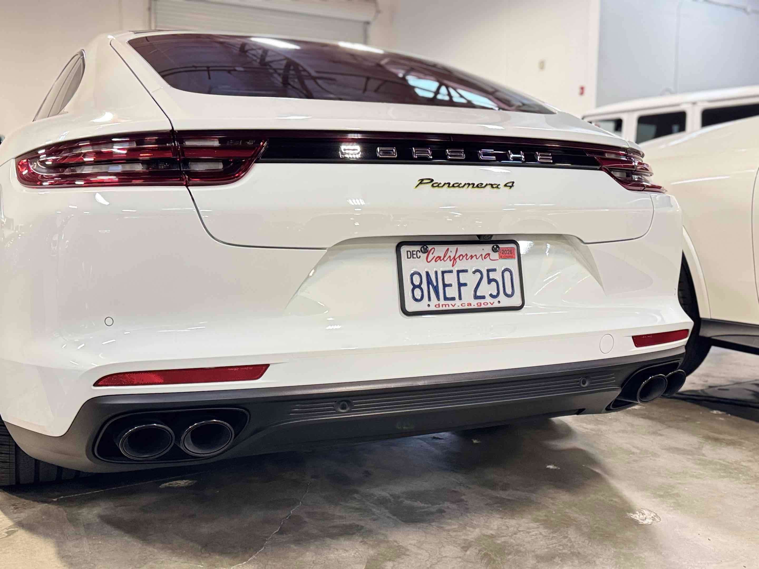 Used 2020 Porsche Panamera 4 image 68
