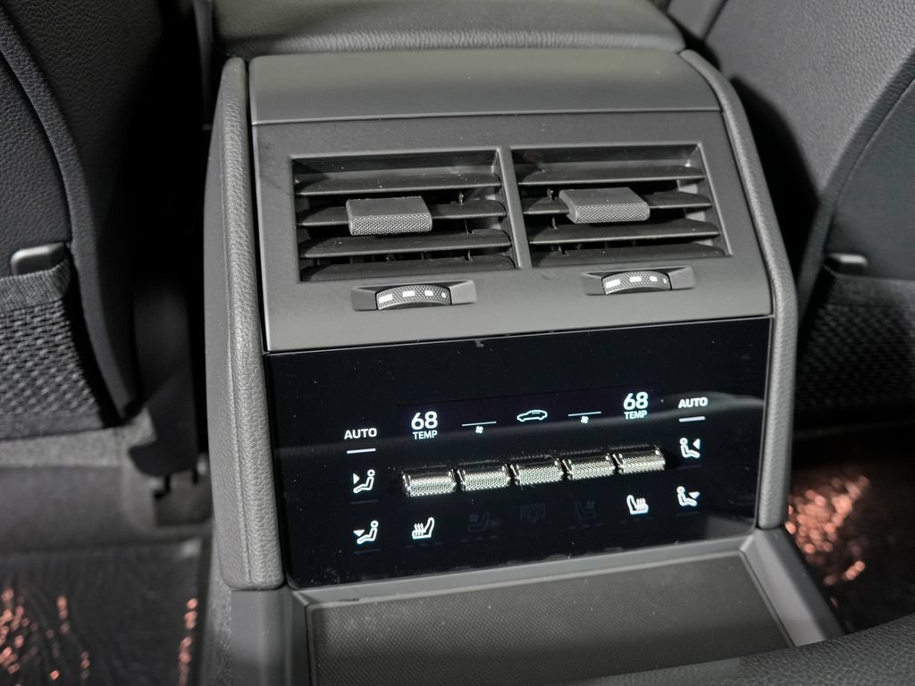 New 2026 Porsche Panamera 4 AWD/4WD image 37