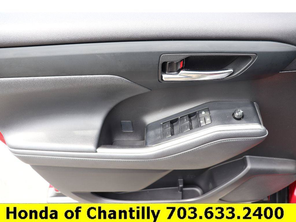 Used 2022 Toyota Highlander XSE FWD image 21