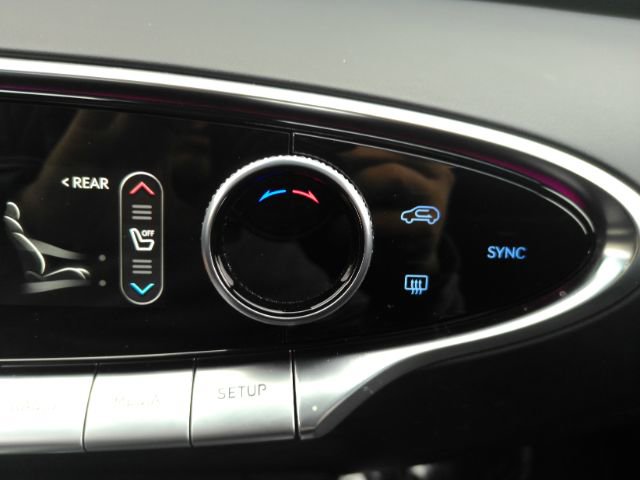 Used 2022 Genesis GV70 3.5T Sport w/ Sport Prestige Package image 51