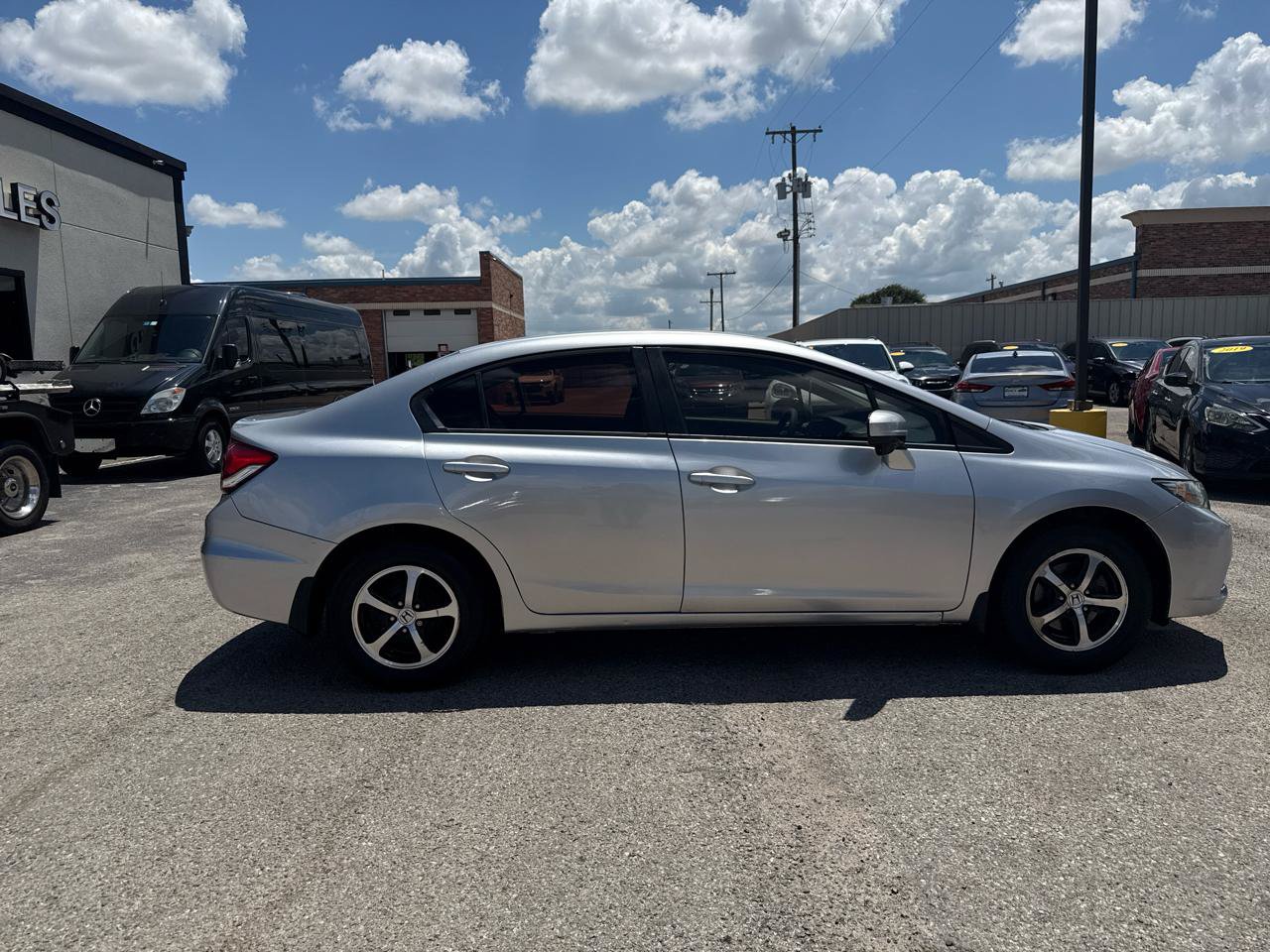 Used 2015 Honda Civic SE image 5