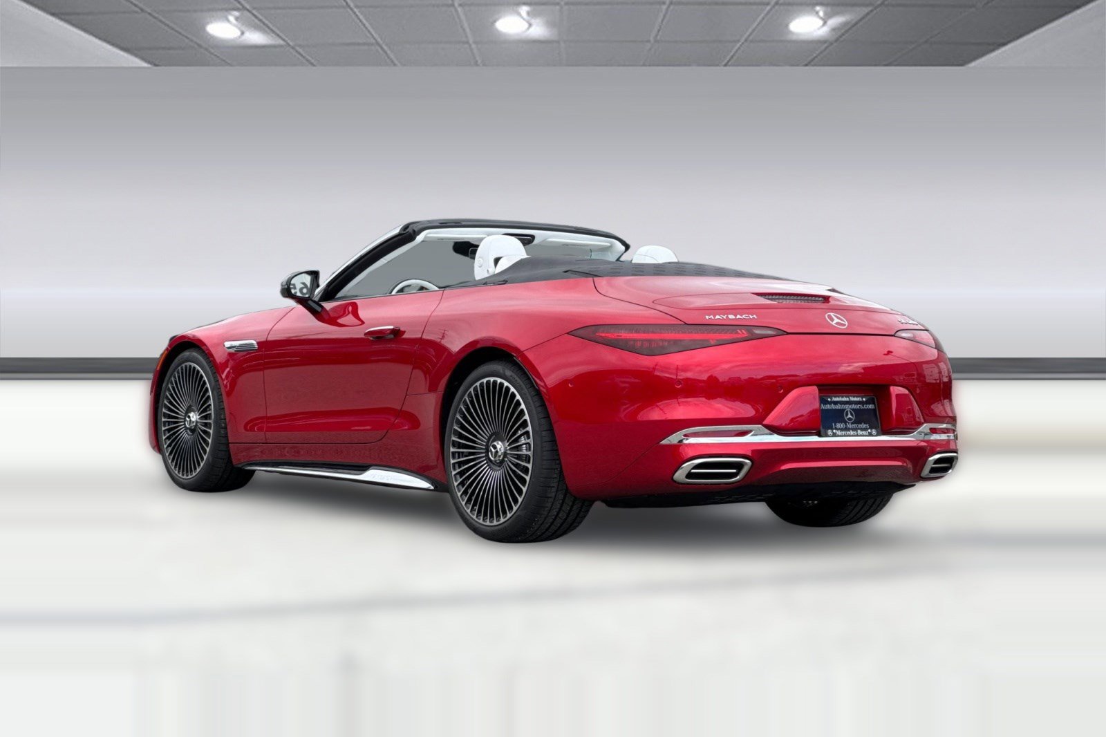 New 2026 Mercedes-Benz Maybach SL 680 image 3