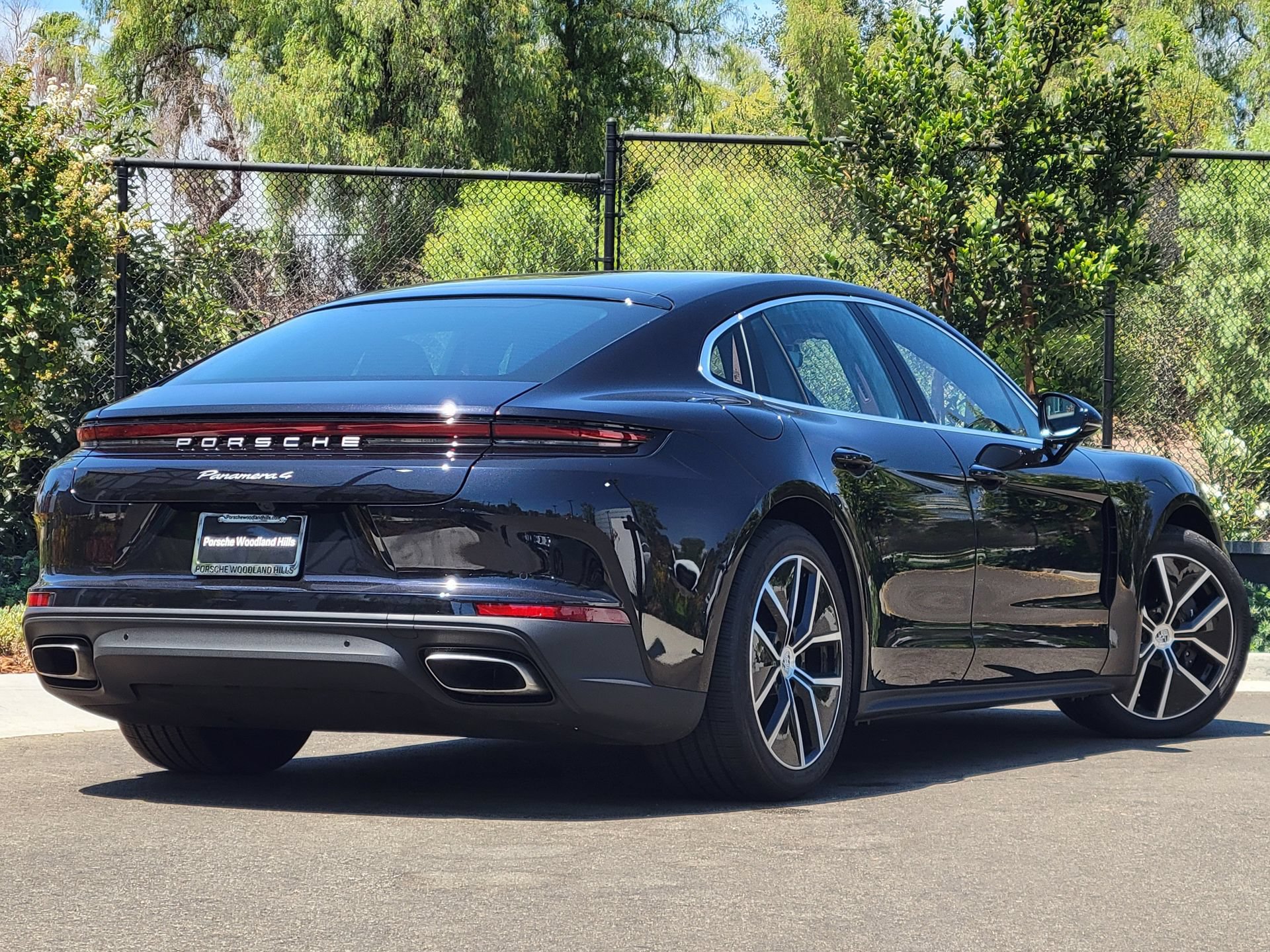 Used 2026 Porsche Panamera image 7