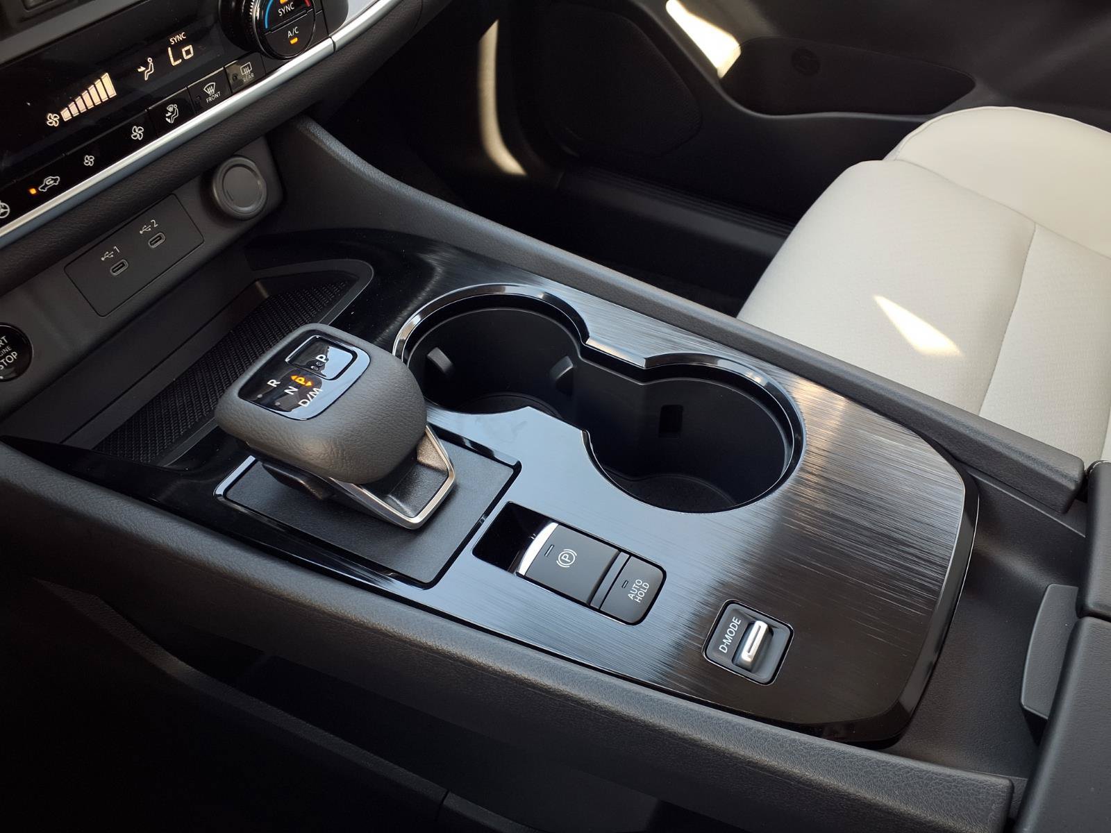 New 2026 Nissan Rogue Dark Armor FWD image 23