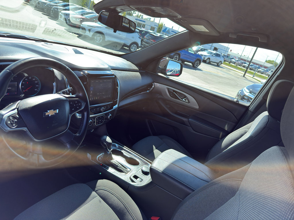 Used 2023 Chevrolet Traverse LT w/ LPO, Floor Liner Package image 26