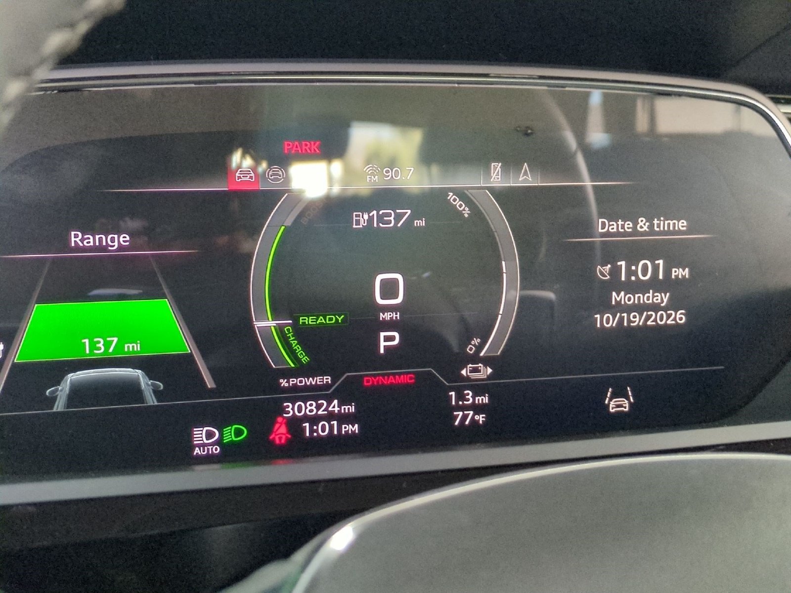 Used 2024 Audi Q8 e-tron Premium Plus w/ Premium Plus Package AWD/4WD image 12