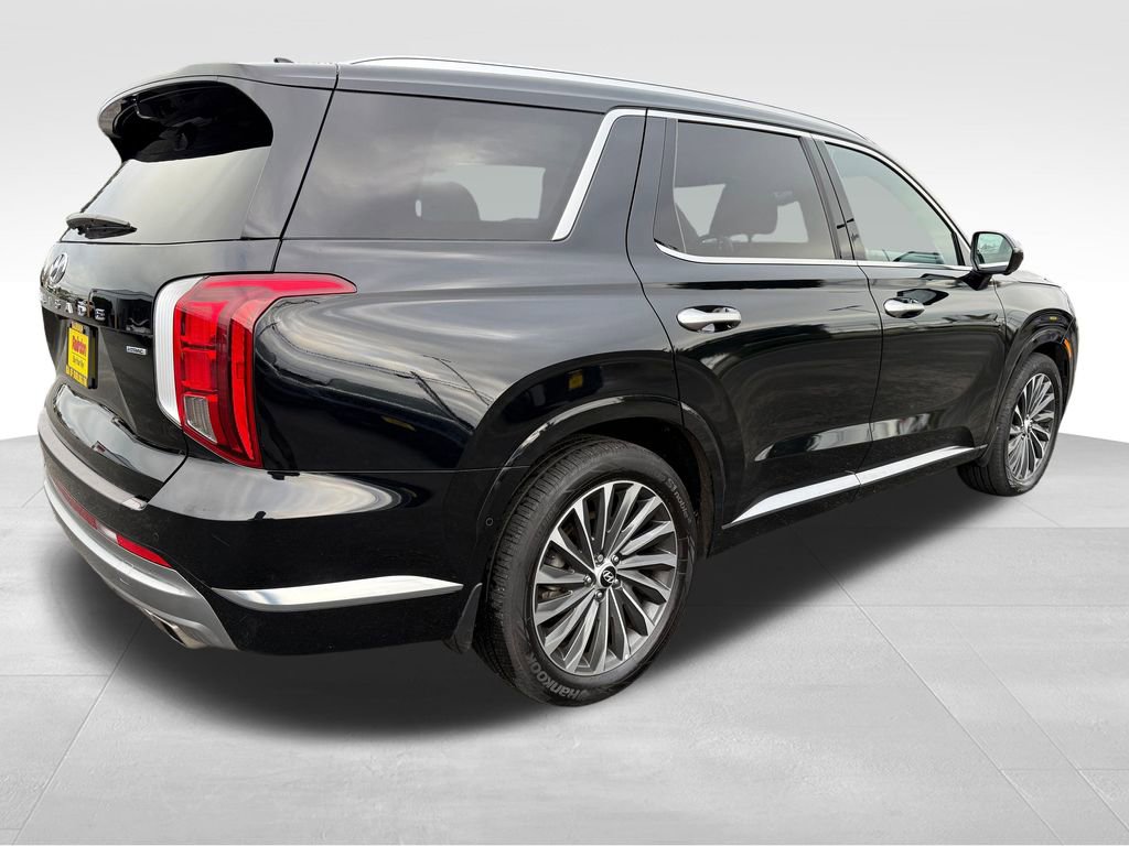 Used 2023 Hyundai Palisade Calligraphy image 10