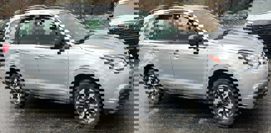 Used 2018 Subaru Forester 2.5i w/ Alloy Wheel Package image 10