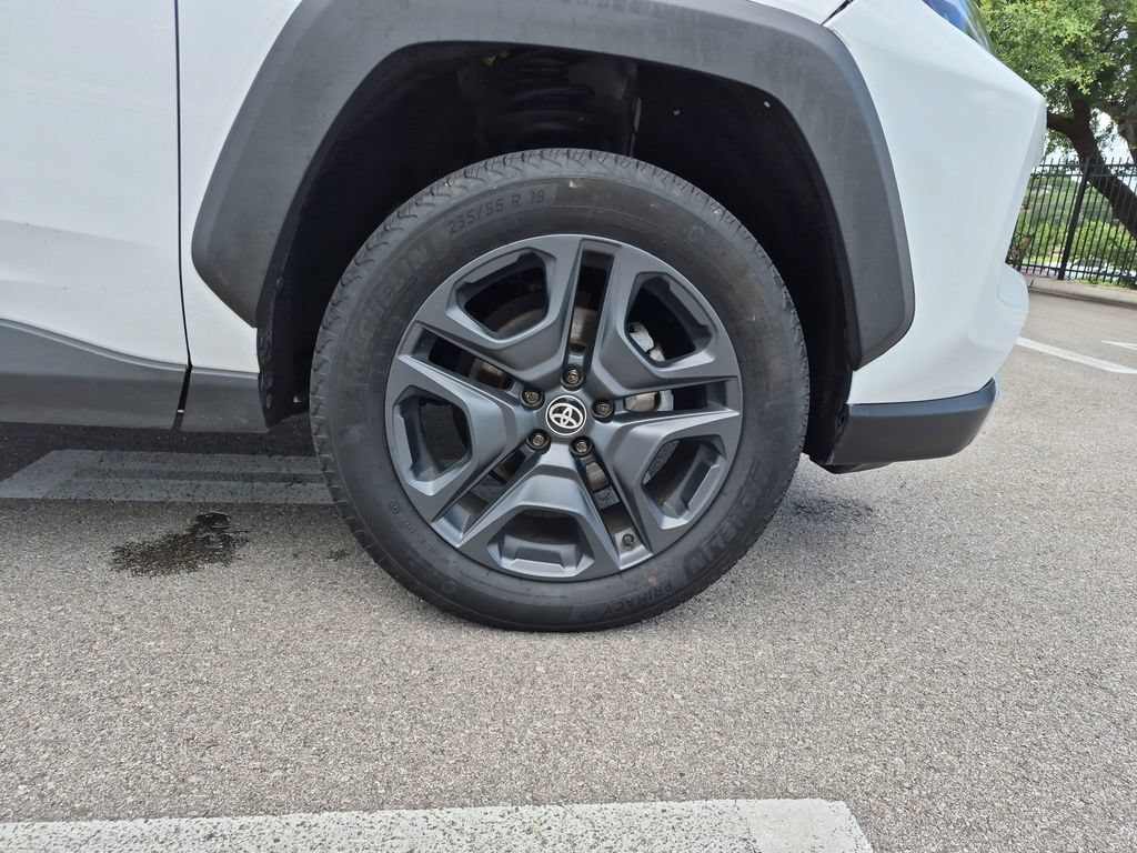 Used 2024 Toyota RAV4 Adventure AWD/4WD image 13