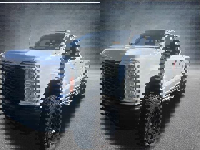 Used 2023 Ford F250 XL w/ 360-Degree Camera Package image 16