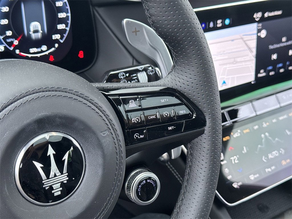 New 2025 Maserati Grecale Modena image 16