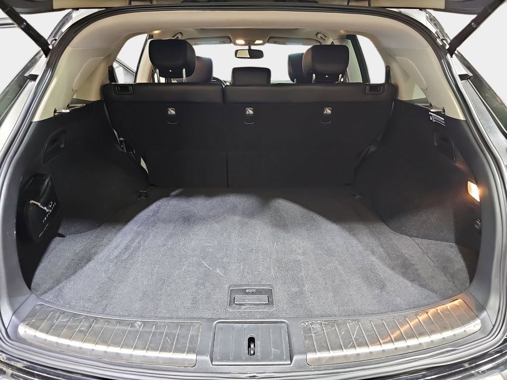 Used 2016 INFINITI QX70 AWD w/ Premium Package image 14