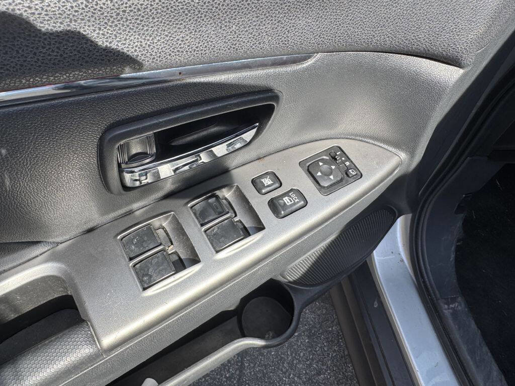 Used 2022 Mitsubishi Outlander Sport ES image 10
