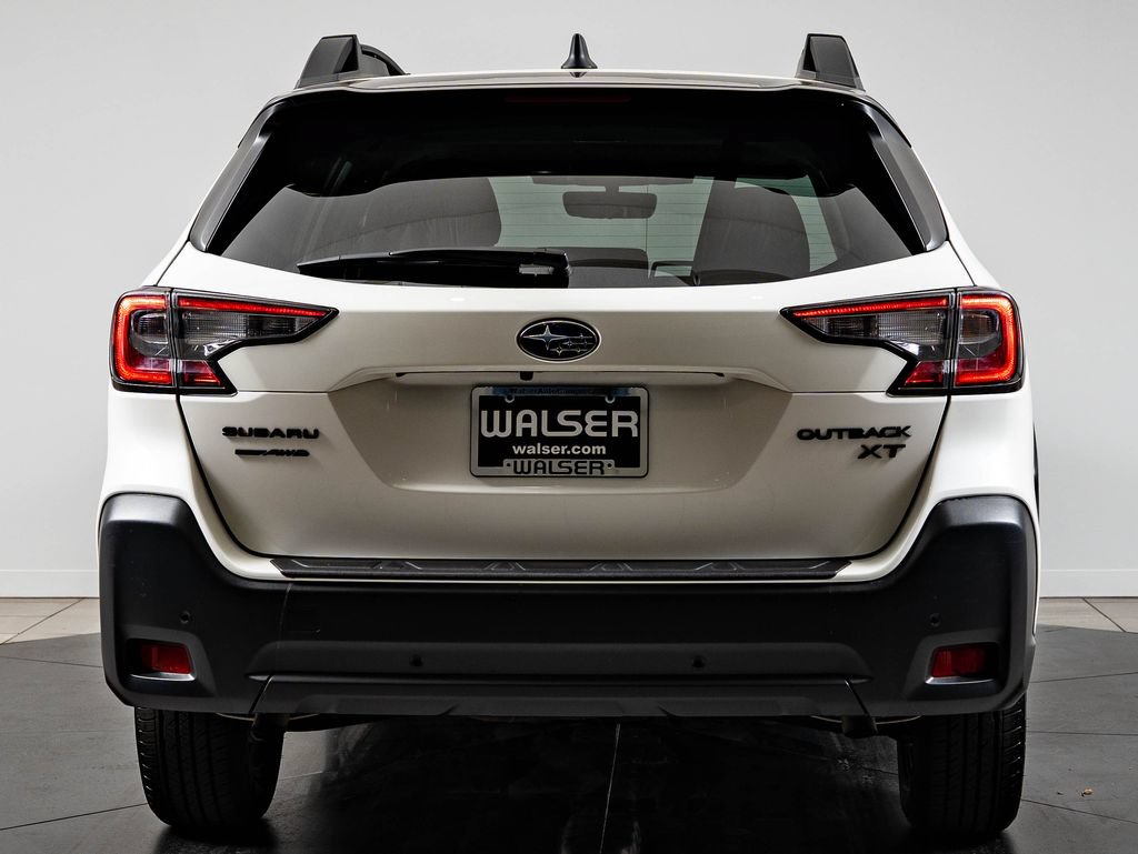 Used 2025 Subaru Outback Onyx Edition XT AWD/4WD image 7