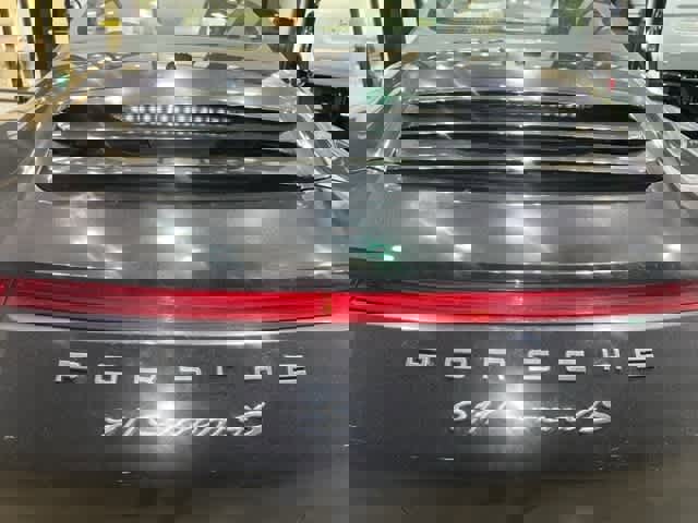 Used 2014 Porsche 911 Carrera 4S image 20