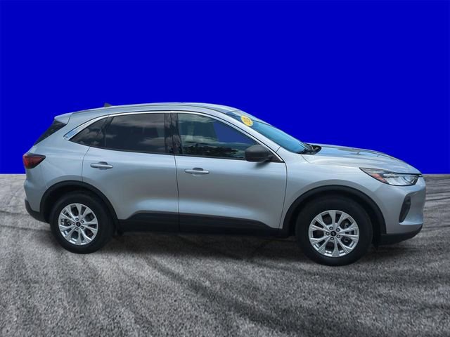 Certified 2024 Ford Escape Active w/ Tech Pack #1 FWD image 3