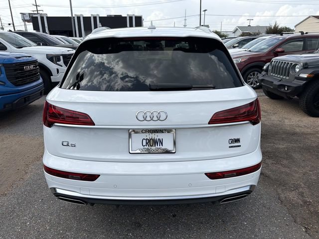 Used 2025 Audi Q5 e Premium AWD/4WD image 8