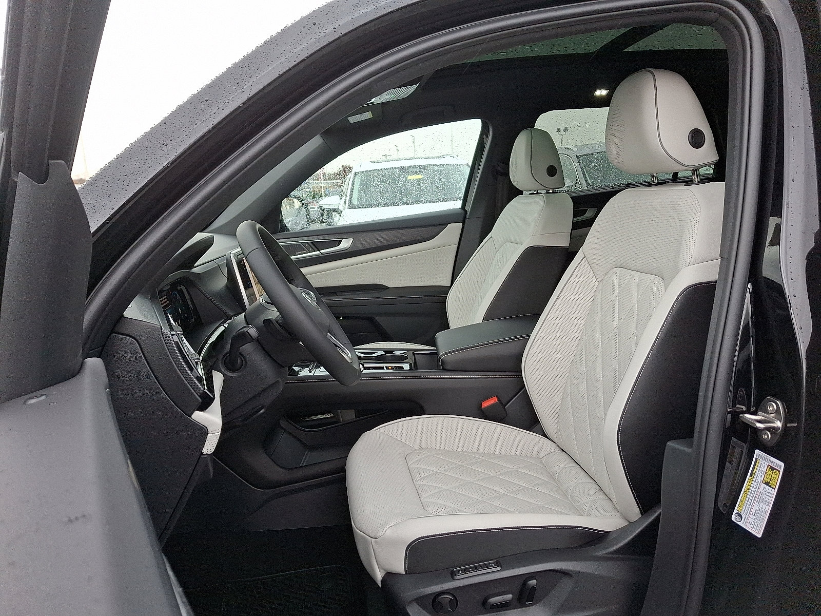 New 2026 Volkswagen Atlas Cross Sport SEL Premium R-Line AWD/4WD image 6
