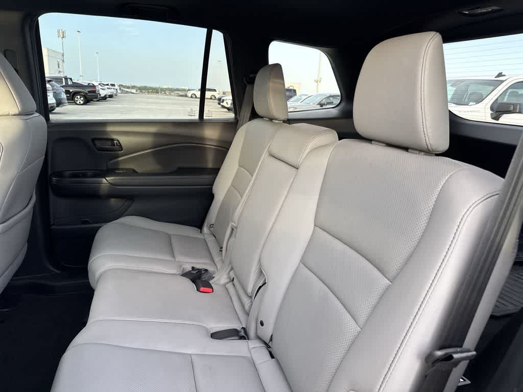 Used 2023 Honda Passport EX-L image 21