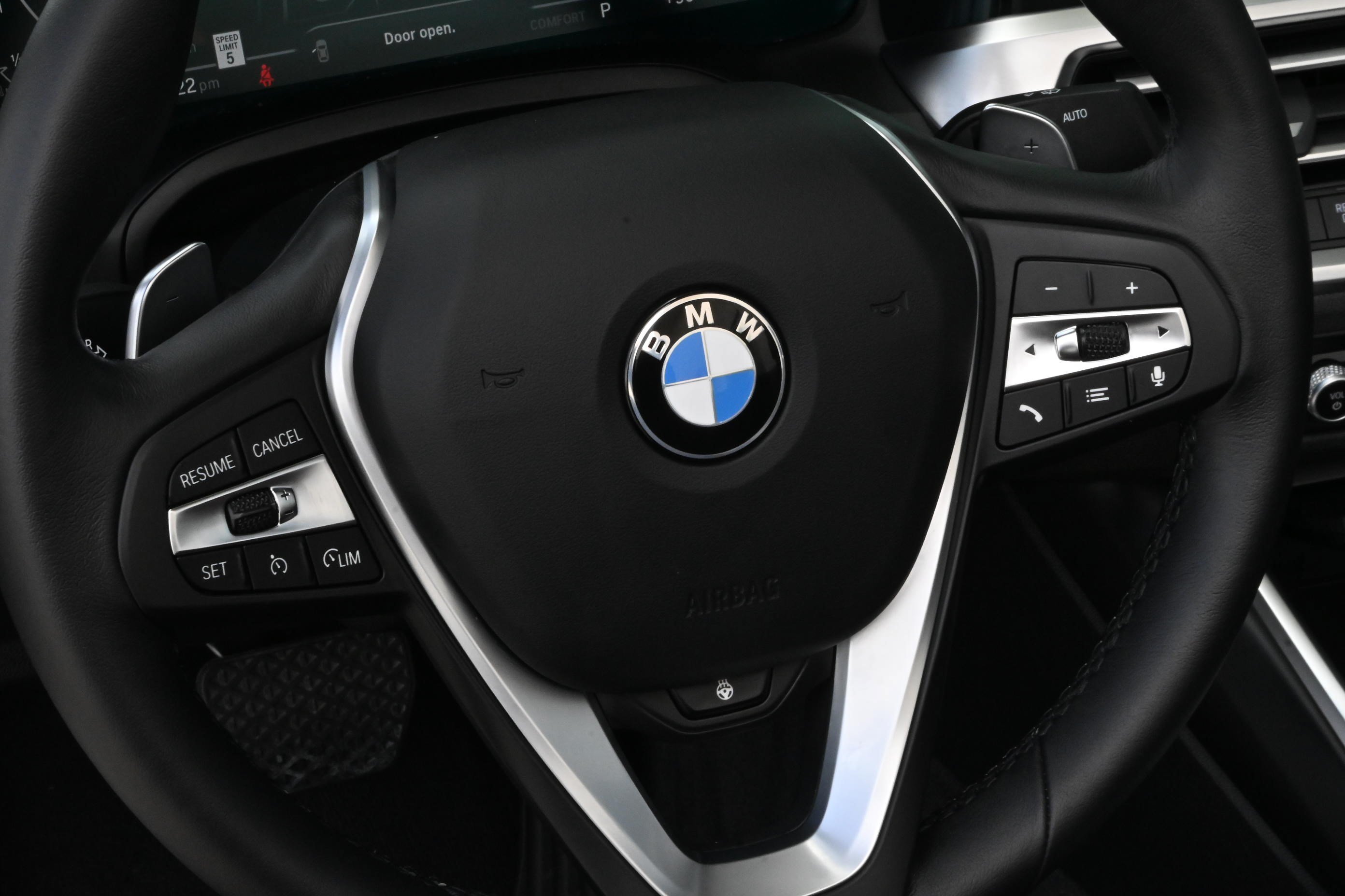 Certified 2023 BMW 430i Convertible w/ Premium Package RWD image 29