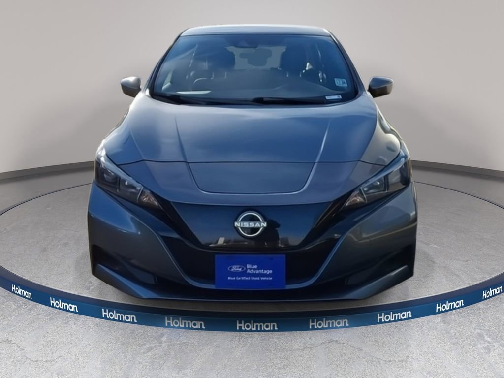 Used 2023 Nissan Leaf S image 2