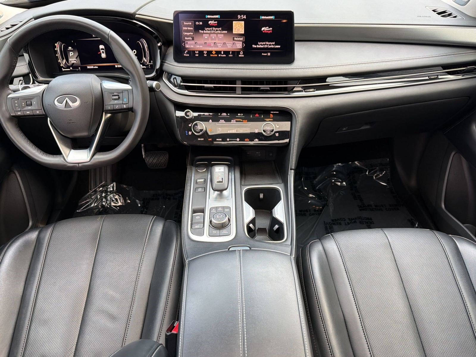 Used 2023 INFINITI QX60 Luxe w/ Performance Audio Package AWD/4WD image 14