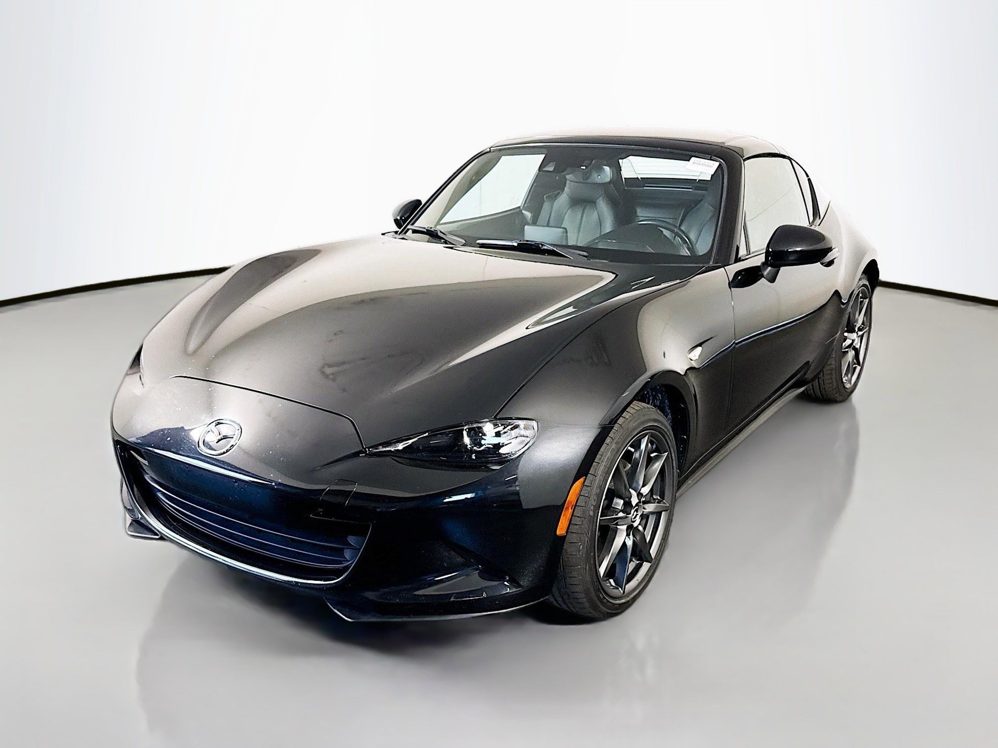 Used 2018 MAZDA MX-5 Miata RF Grand Touring image 4