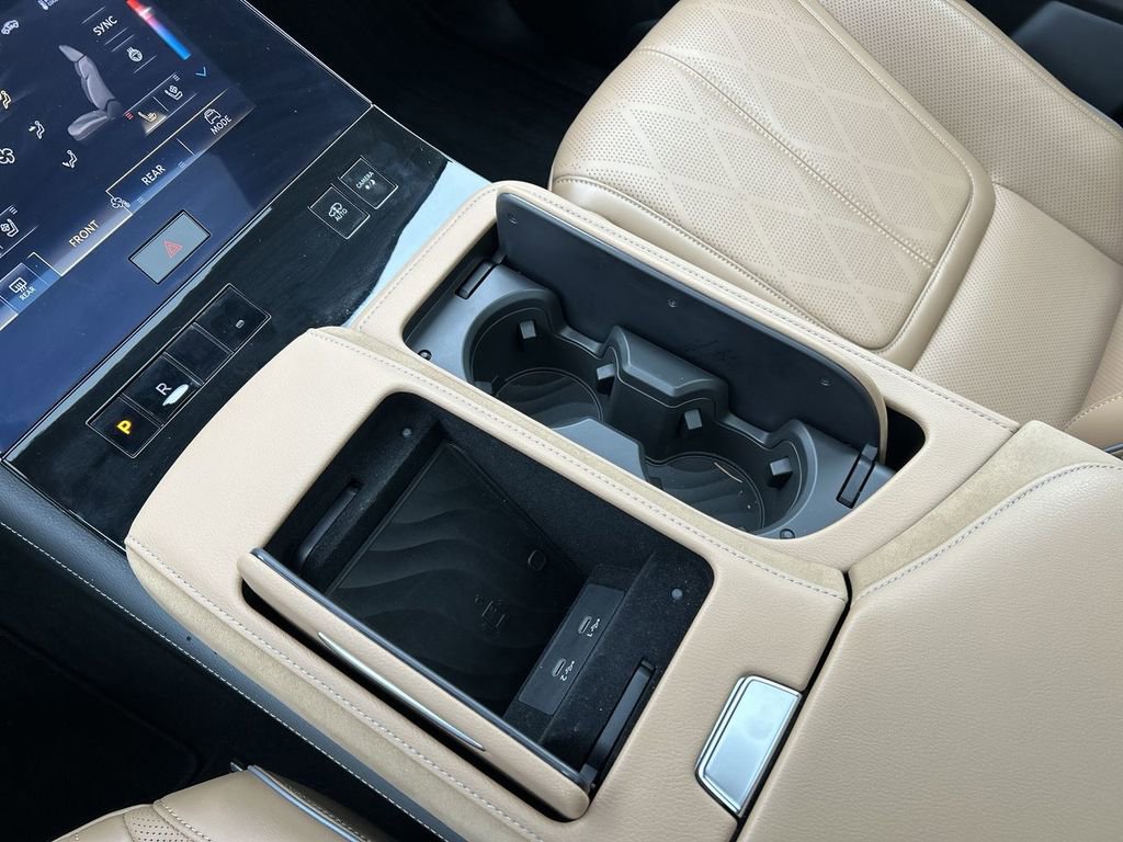 Certified 2025 INFINITI QX80 Sensory image 22