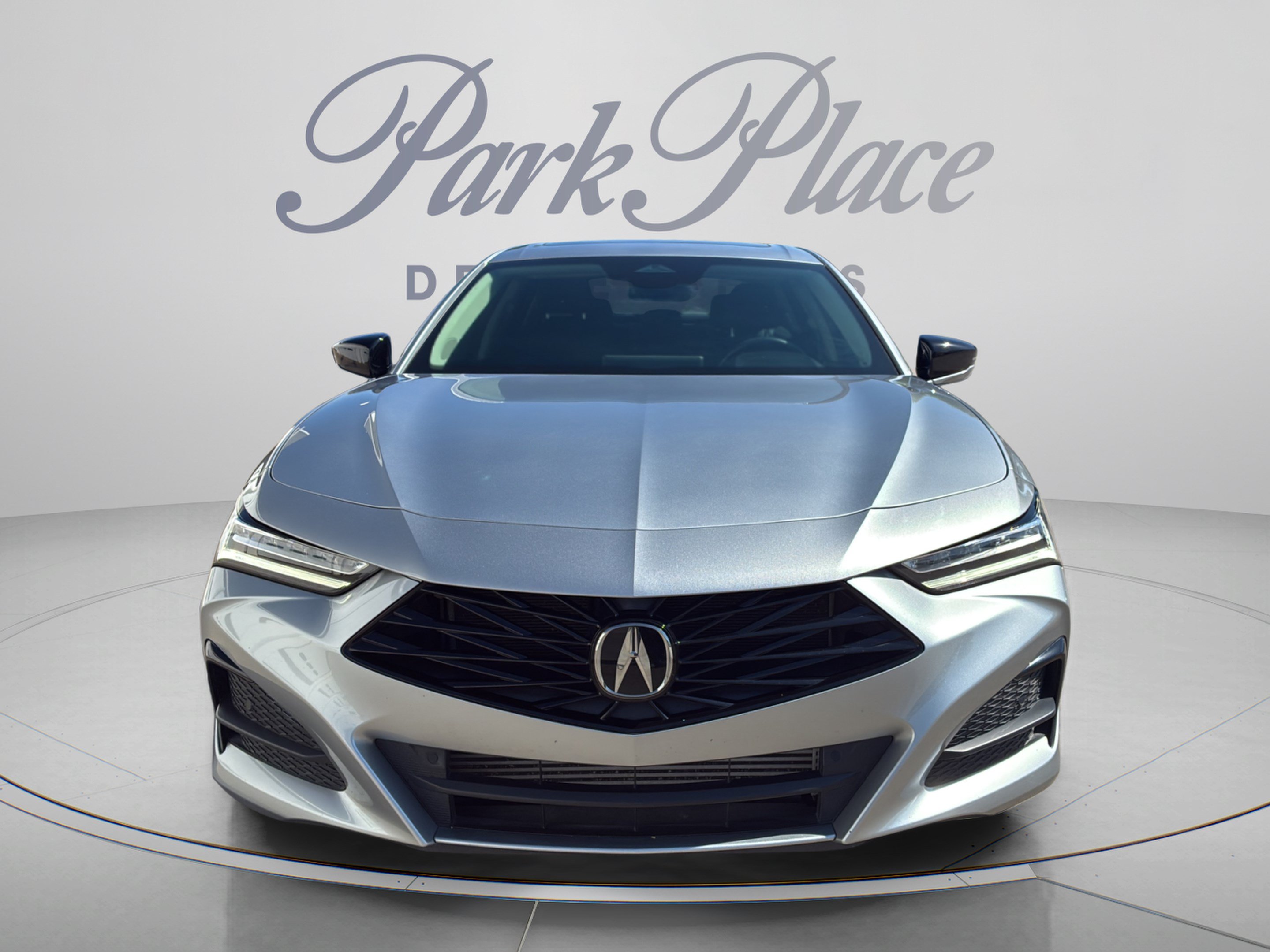 Used 2024 Acura TLX w/ Technology Package FWD image 9