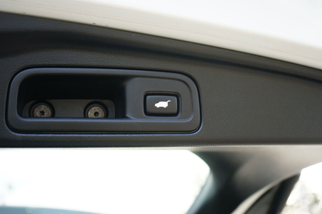 Used 2022 Honda Pilot Elite image 23