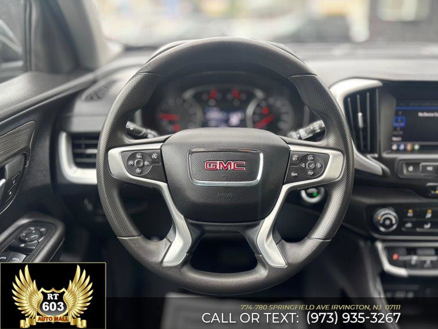 Used 2024 GMC Terrain SLE AWD/4WD image 10